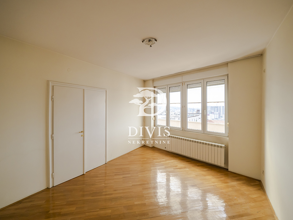 Slika 8 - Terazije, Četvorosoban stan na prodaju, 160m2, 714.000€